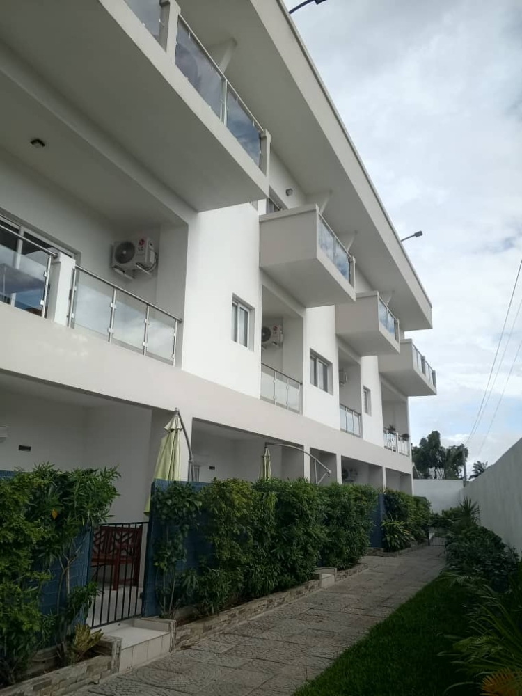 Superbe immeuble comprenant quatre studios